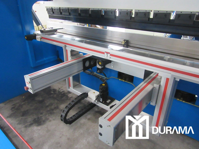 High Quality CNC Press Brake, Plate Bending Machine, Plegadora Hidraulica, Dobladora, Metal Folding Machine with Delem Da52s